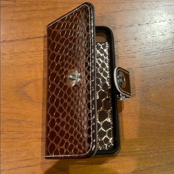 Accessories - Copper Iphone 8 Magnetic Wallet Case